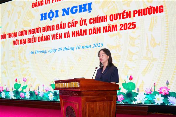 Người đứng đầu cấp ủy, chính quyền phường An Dương đối thoại, lắng nghe ý kiến đóng góp từ đảng viên và Nhân dân trên địa bàn
