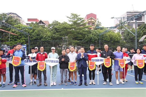 Khai mạc Giải quần vợt các Câu lạc bộ tranh Cúp “Nước sạch Hải Dương” năm 2025