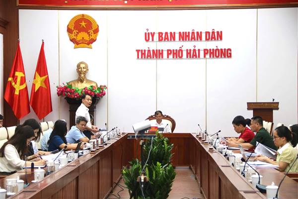 Nghiên cứu các giải pháp đột phá để tăng cường bảo vệ, chăm sóc và nâng cao sức khỏe Nhân dân