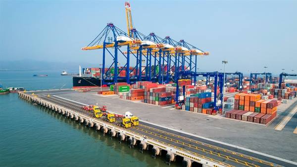Thành phố Hải Phòng thi đua thực hiện thắng lợi Nghị quyết Đại hội Đảng bộ thành phố