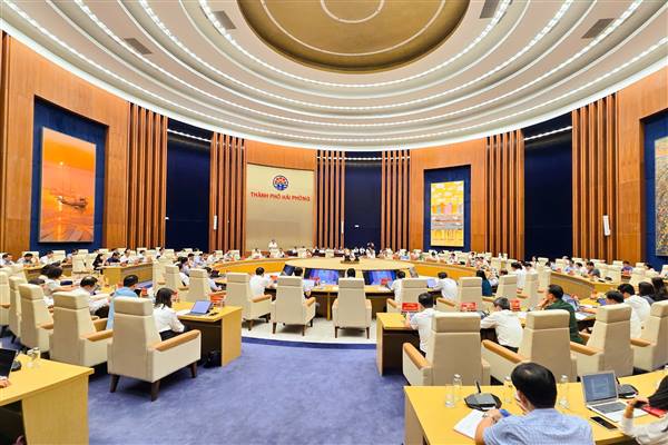 Tập trung quán triệt, triển khai các nhiệm vụ sau Đại hội Đảng bộ thành phố và Đại hội các Đảng bộ trực thuộc lần thứ I, nhiệm kỳ 2025-2030