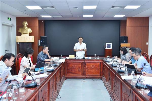 Ban Pháp chế HĐND thành phố thẩm tra các báo cáo, tờ trình, dự thảo nghị quyết liên quan lĩnh vực ngành Nông nghiệp và Môi trường 