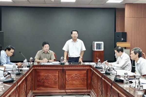 Ban Văn hóa - Xã hội HĐND thành phố thẩm tra hồ sơ dự thảo nghị quyết trình kỳ họp thứ 30 (kỳ họp chuyên đề) HĐND thành phố khóa XVI