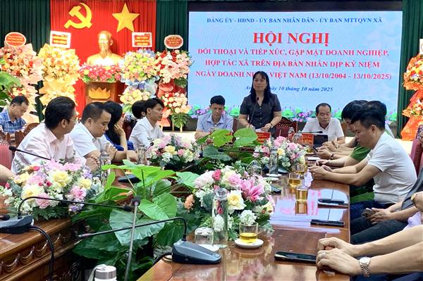 Xã An Lão gặp gỡ, đối thoại với Doanh nghiệp và Hợp tác xã nhân kỷ niệm Ngày Doanh nhân Việt Nam 13/10