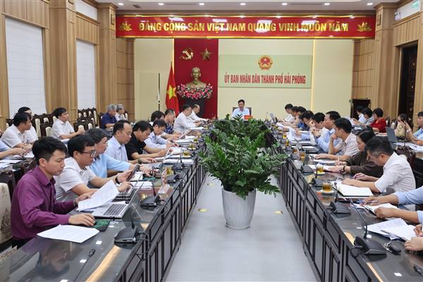 Phó Chủ tịch UBND thành phố Trần Văn Quân kiểm tra, đôn đốc tiến độ giải ngân vốn đầu tư công