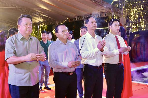 Xã Kiến Hưng tổ chức Lễ kỷ niệm 484 năm Ngày mất của Thái Tổ Mạc Đăng Dung