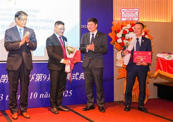 30 học viên thuộc các doanh nghiệp trên địa bàn thành phố hoàn thành Chương trình Giám đốc Chiến lược Keieijuku Khóa 8