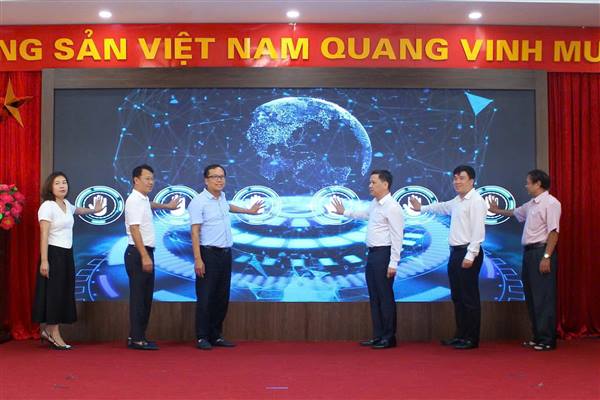 Phường Ngô Quyền ra mắt “Tổ dân phố số” và thí điểm “Trợ lý ảo” hỗ trợ thủ tục hành chính