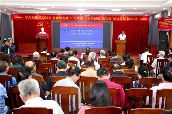 Đảng ủy phường Ngô Quyền quán triệt văn bản mới, nâng cao nghiệp vụ công tác kiểm tra, giám sát Đảng