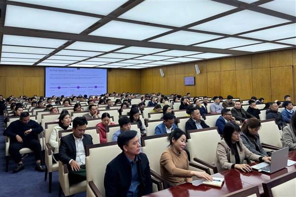 Tập huấn chuyên đề Trợ lý Ảo GPT cho đội ngũ cán bộ, công chức cấp xã, phường, đặc khu