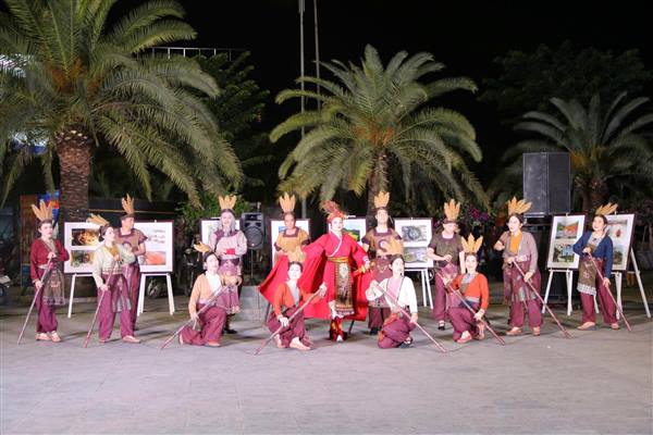 Mang nghệ thuật chuyên nghiệp tới gần công chúng thông qua hoạt động nghệ thuật đường phố