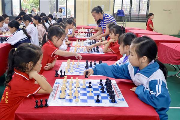 Phường Tứ Minh tổ chức giải cờ vua trong khuôn khổ Đại hội Thể dục Thể thao phường lần thứ X