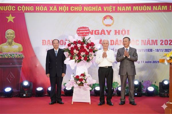 Trưởng Ban Nội chính Thành ủy Nguyễn Đình Chuyến dự Ngày hội “Đại đoàn kết toàn dân tộc” tại Tổ dân phố số 35, phường Hải Dương
