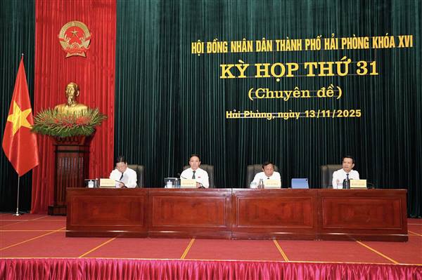 Thông qua 11 nghị quyết tại Kỳ họp thứ 31 (kỳ họp chuyên đề) HĐND thành phố khóa XVI, nhiệm kỳ 2021 - 2026