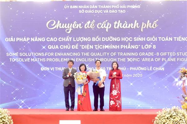 Chuyên đề cấp thành phố “Giải pháp nâng cao chất lượng bồi dưỡng học sinh giỏi Toán Tiếng Anh”