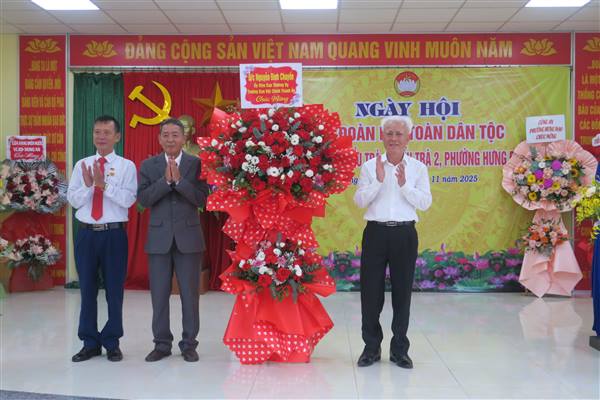 “Ngày hội Đại đoàn kết toàn dân tộc” tại Tổ dân phố Tiểu Trà 1, Tiểu Trà 2, phường Hưng Đạo