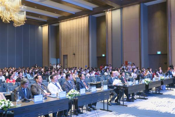 Gần 600 chuyên gia, nhân viên y tế tham dự Hội nghị Nhi khoa Khu vực Đồng bằng Sông Hồng năm 2025 tại Hải Phòng