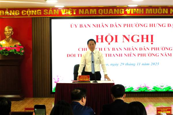 Chủ tịch UBND phường Hưng Đạo đối thoại, giải đáp nhiều vấn đề liên quan tới lập thân, lập nghiệp trong thời đại chuyển đổi số cho đoàn viên thanh niên