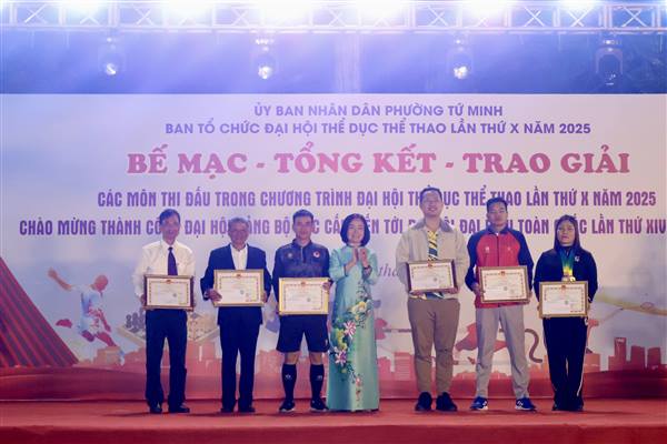 Bế mạc Đại hội Thể dục Thể thao lần thứ X phường Tứ Minh 