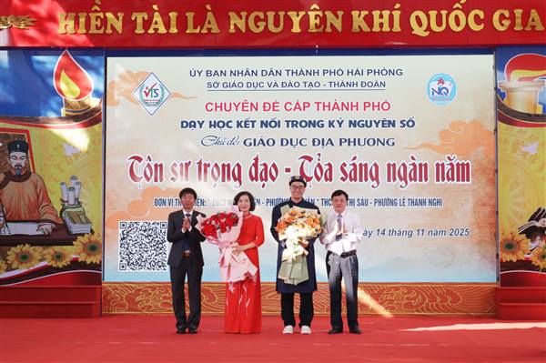 Chuyên đề cấp thành phố: Dạy học kết nối trong kỷ nguyên số - Chủ đề Giáo dục địa phương “Tôn sư trọng đạo - Tỏa sáng ngàn năm”