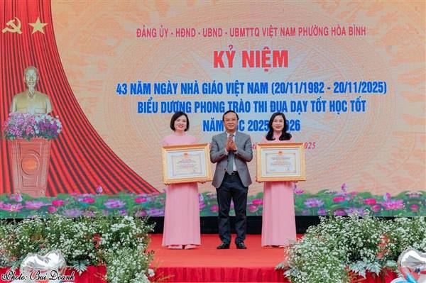 Phường Hòa Bình biểu dương phong trào thi đua “Dạy tốt – Học tốt” 