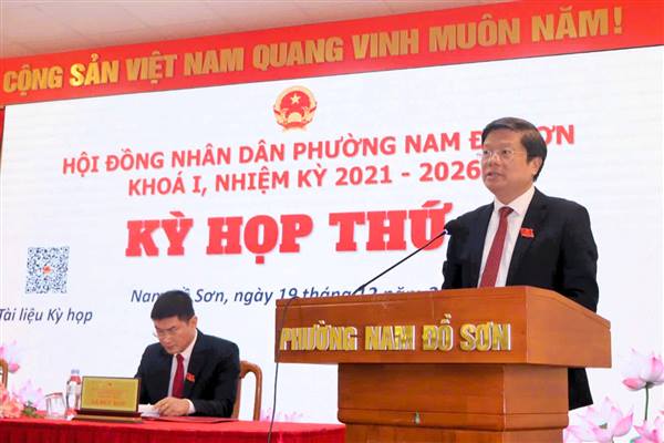 Hội đồng nhân dân phường Nam Đồ Sơn xem xét thông qua nhiều Nghị quyết thúc đẩy phát triển kinh tế - xã hội
