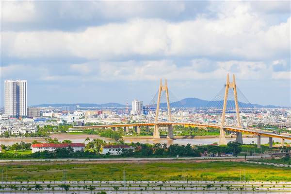 Chủ tịch UBND xã, phường, đặc khu chịu trách nhiệm toàn diện nếu để xảy ra vi phạm đất đai