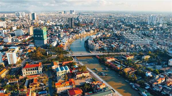 Báo cáo tình hình thực hiện nhiệm vụ phát triển kinh tế - xã hội tháng 9 và 9 tháng đầu năm; nhiệm vụ, giải pháp phát triển kinh tế- xã hội, quốc phòng - an ninh 3 tháng cuối năm 2025