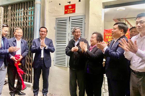 Khánh thành nhà “Đại đoàn kết” cho gia đình có hoàn cảnh khó khăn trên địa bàn phường An Biên