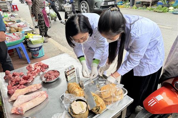 Chủ động phòng ngừa nguy cơ ngộ độc thực phẩm, ngộ độc rượu trong dịp Tết Dương lịch và Tết Nguyên đán Bính Ngọ 2026