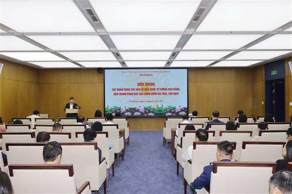 Ban Chỉ đạo 35 Đảng ủy UBND thành phố: Tập huấn công tác bảo vệ nền tảng tư tưởng của Đảng, đấu tranh phản bác các quan điểm sai trái, thù địch