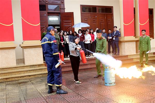 Phường Kiến An tuyên truyền, trang bị kiến thức, kỹ năng phòng cháy, chữa cháy và cứu nạn, cứu hộ năm 2025