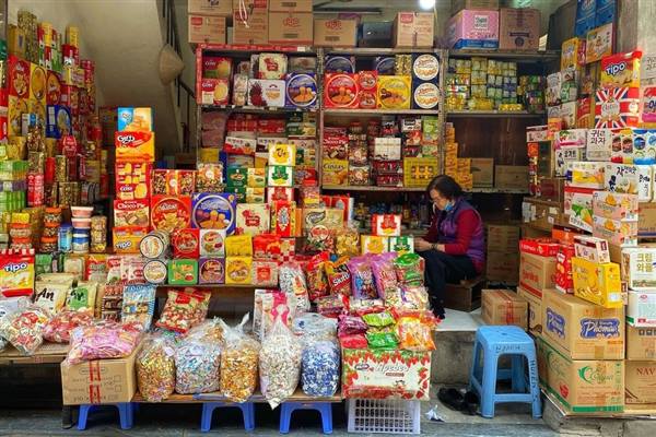 Đề xuất nâng ngưỡng miễn thuế cho hộ kinh doanh lên 500 triệu đồng/năm