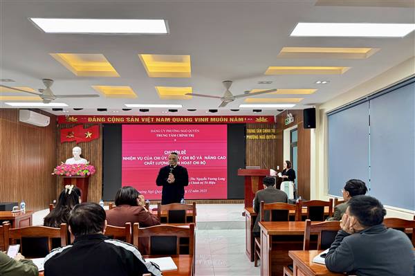 Phường Ngô Quyền khai mạc Lớp bồi dưỡng nghiệp vụ công tác Đảng Bí thư chi bộ và cấp ủy viên chi bộ