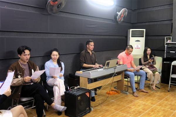 Nhà hát Nghệ thuật đương đại Hải Phòng khẩn trương tập luyện chương trình nghệ thuật tái hiện 80 năm Ngày Tổng tuyển cử đầu tiên bầu Quốc hội Việt Nam