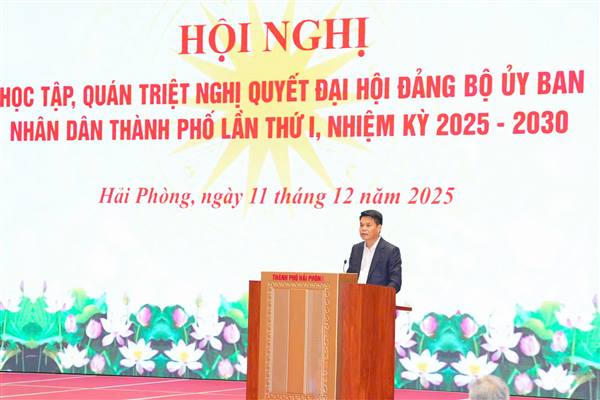 Học tập, quán triệt Nghị quyết Đại hội và Chương trình hành động thực hiện Nghị quyết Đại hội Đảng bộ UBND thành phố lần thứ I, nhiệm kỳ 2025 - 2030