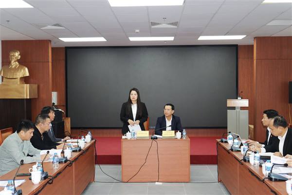 Ban Văn hóa - Xã hội HĐND thành phố thẩm tra hồ sơ trình Kỳ họp thường lệ cuối năm 2025, HĐND thành phố khóa XVI