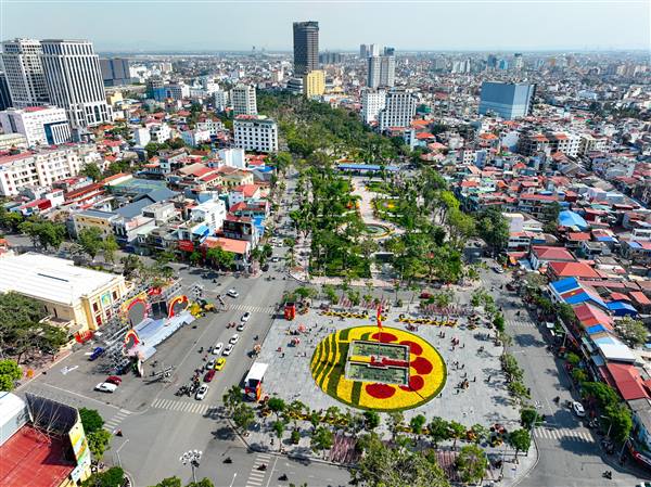 Báo cáo kết quả thực hiện nhiệm vụ kinh tế - xã hội, quốc phòng - an ninh 6 tháng đầu năm, bổ khuyết nhiệm vụ và giải pháp 6 tháng cuối năm 2025