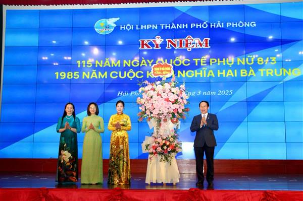 Hội Liên hiệp phụ nữ thành phố kỷ niệm Ngày Quốc tế Phụ nữ 8/3 và phát động Cuộc thi Đằm thắm Hoa đất Cảng