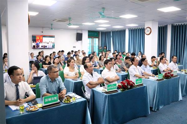 Bệnh viện Mắt Hải Phòng đẩy mạnh công tác tuyến, phát triển chuyên môn sâu và mở rộng mạng lưới chăm sóc mắt toàn thành phố