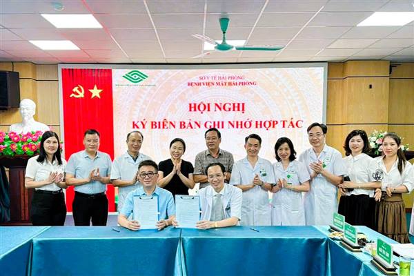 Bệnh viện Mắt Hải Phòng và Bệnh viện Hữu nghị Việt Tiệp ký kết hợp tác, đồng hành phát triển bền vững