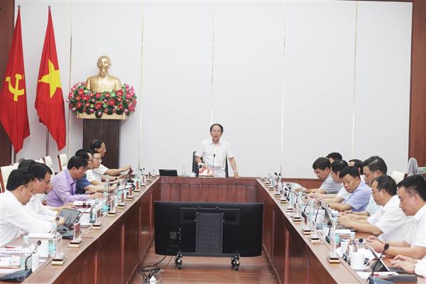 Tiểu ban Văn kiện họp, cho ý kiến về các dự thảo Văn kiện trình Đại hội Đảng bộ thành phố nhiệm kỳ 2025 - 2030