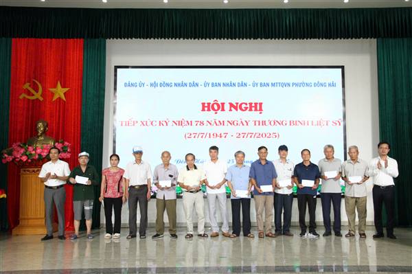 Phường Đông Hải tổ chức nhiều hoạt động ý nghĩa nhân dịp kỷ niệm 78 năm Ngày Thương binh - Liệt sĩ (27/7/1947 - 27/7/2025)
