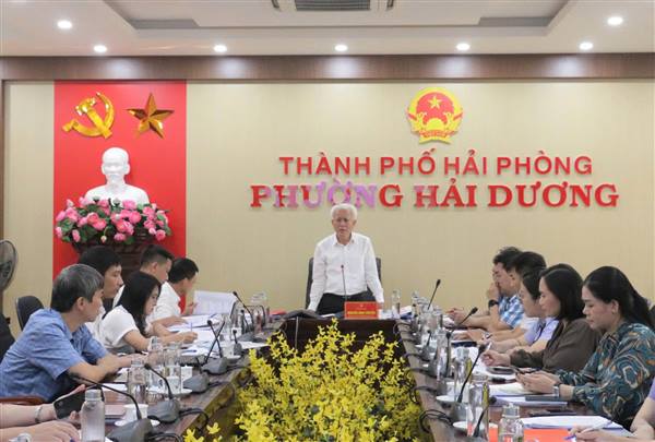 Trưởng Ban Nội chính Thành ủy làm việc với một số địa phương về công tác chuẩn bị Đại hội Đảng bộ 









