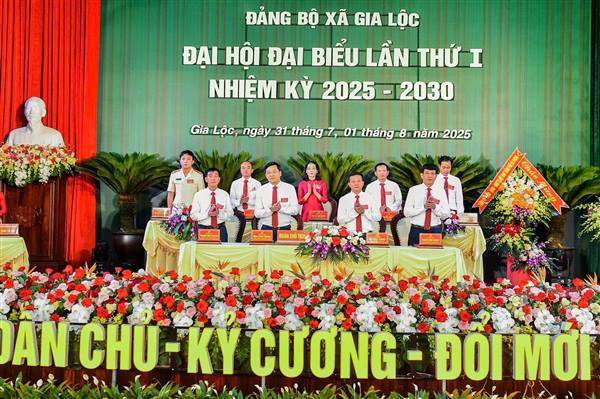225 đại biểu dự Phiên trù bị Đại hội đại biểu Đảng bộ xã Gia Lộc lần thứ I, nhiệm kỳ 2025-2030