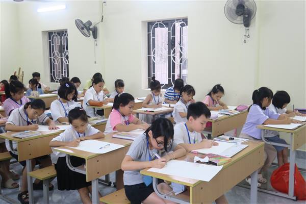 Hội thi vẽ tranh “Họa sĩ tương lai”: cầu nối chắp cánh cho những ước mơ bay xa