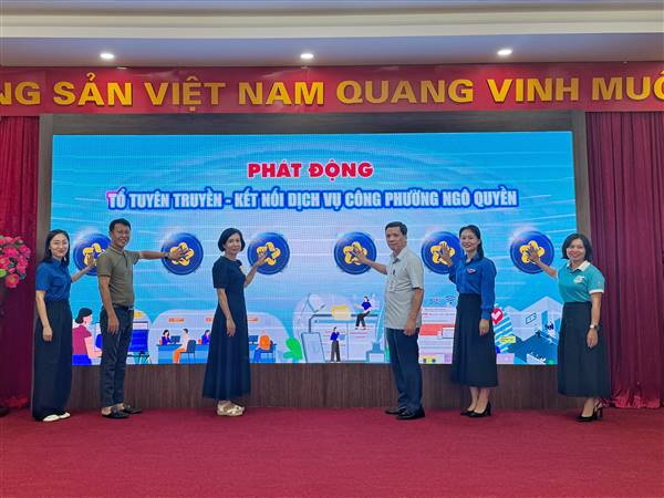 Phường Ngô Quyền triển khai mô hình&nbsp;Tổ tuyên truyền - kết nối dịch vụ công
