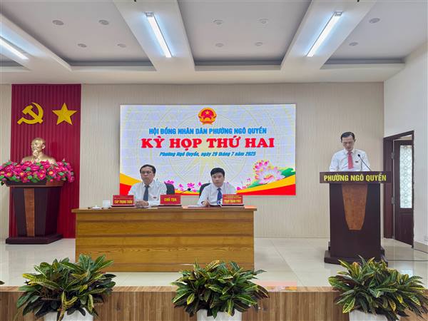 Kỳ họp thứ 2 HĐND phường Ngô Quyền, nhiệm kỳ 2021 – 2026 thông qua Nghị quyết về sắp xếp, sáp nhập Tổ dân phố