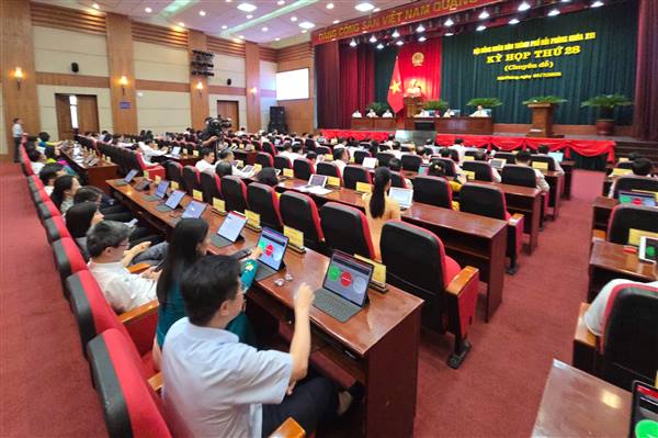 Quyết định triệu tập Kỳ họp thứ 29 (Kỳ họp thường lệ giữa năm 2025) HĐND thành phố khóa XVI, nhiệm kỳ 2021 - 2026