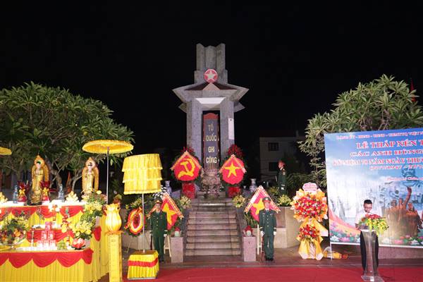 Phường Lê Chân tổ chức Lễ cầu siêu và thắp nến tri ân các Anh hùng liệt sỹ